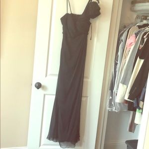 Black one shoulder giant bow formal dress